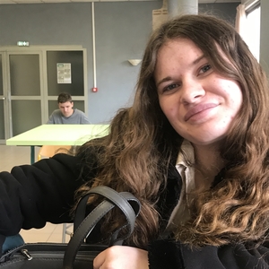 Justine - Prof d'aide aux devoirs - Boé