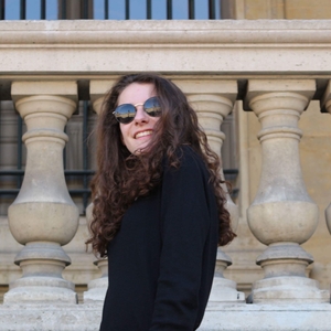 Ninon - Prof de maths - Antony