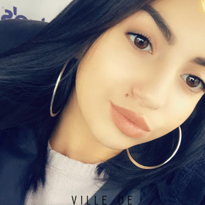 Sarah - Prof de maths - Montréal-la-Cluse