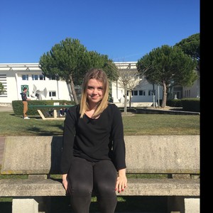 Johanna - Prof de maths - Saint-Palais-sur-Mer