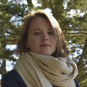 Charlotte - Prof de soutien scolaire - Asnières-sur-Seine