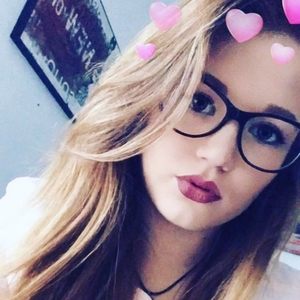 Melissa - Prof d'esthétique - Bully-les-Mines