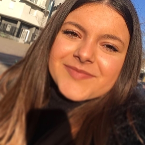 Samantha - Prof de français - Asnières-sur-Seine