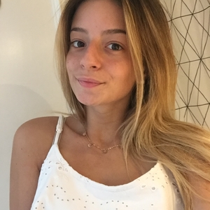 Lauriane - Prof d'anglais - Grans