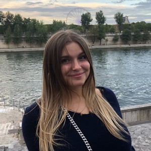 Carla - Prof d'aide aux devoirs - Paris