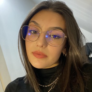 Coralie - Prof d'aide aux devoirs - Meaux