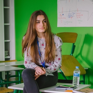 Lena - Prof d'aide aux devoirs - Fontainebleau