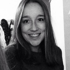 Claire - Prof d'aide aux devoirs - Grandchamps-des-Fontaines