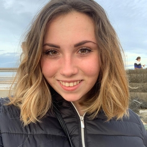 Manon - Prof d'espagnol - Saubion