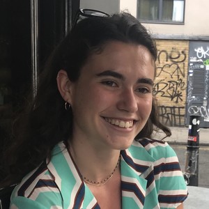 Juliet - Prof de français - Paris