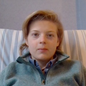 Emily - Prof de maths - Saint-Pierre-Église