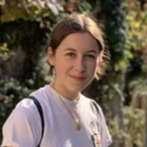 Paloma - Prof d'espagnol - Bourges
