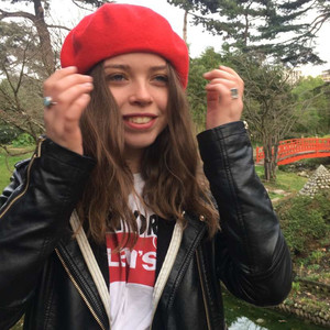 Manon - Prof de maths - Meudon