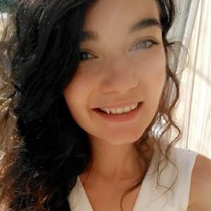 Tiffany - Prof de préparation bac scientifique - Perpignan