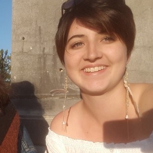 Lola - Prof de français - Clermont-Ferrand