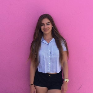 Lena - Prof d'anglais - Balaruc-les-Bains