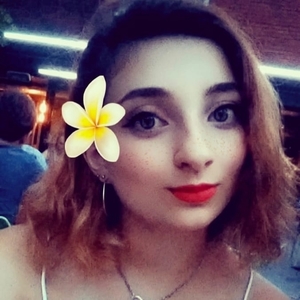 Amandine - Prof d'anglais - Taisnières-sur-Hon