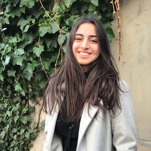 Yasmine - Prof d'anglais - Paris