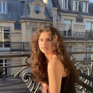 Jeanne - Prof de maths - Villejuif