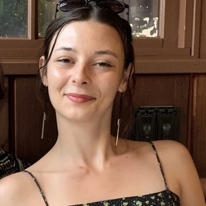 Jade - Prof d'aide aux devoirs - Nîmes