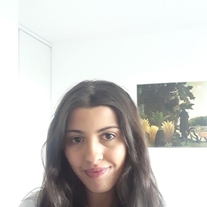 Amel - Prof de français - Paris