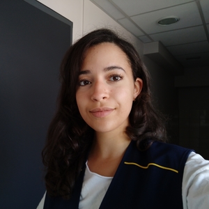 Mariem - Prof d'aide aux devoirs - Vaulx-en-Velin