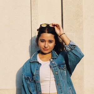 Rokaya - Prof d'anglais - Paris