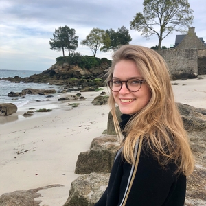 Louise - Prof de maths - Rouen