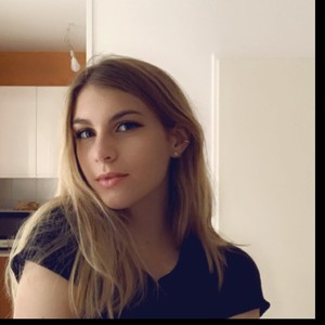 Chloé - Prof de physique - chimie - Rouen