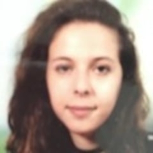 Laura - Prof de maths - Villeneuve-le-Roi