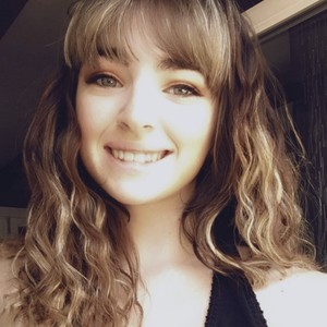 Célia - Prof de maths - Lyon