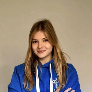 Lucie - Prof de maths - Saint-Cyr-l'École