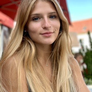 Alexandra - Prof d'espagnol - Bellefontaine