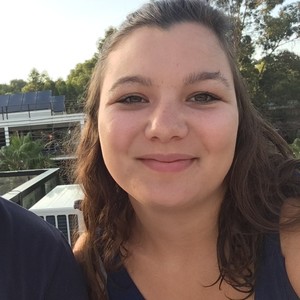 Chloé - Prof d'aide aux devoirs - Lyon