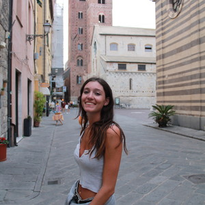 Emma - Prof d'italien - Salford