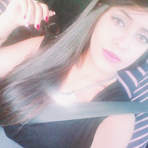 Meriem - Prof de maths - Brest
