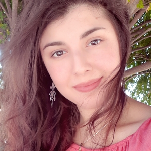 Yara - Prof de maths - Marseille