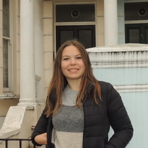 Ines - Prof d'aide aux devoirs - Lille