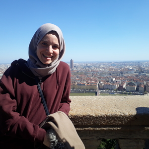 Safia - Prof d'aide aux devoirs - Villeurbanne