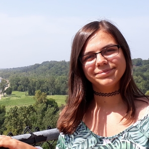 Alexandra - Prof d'anglais - Jouy-le-Moutier