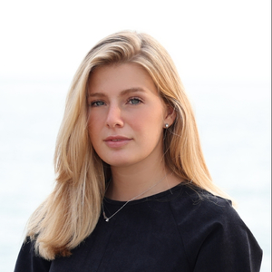 Alessandra - Prof de maths - Menton
