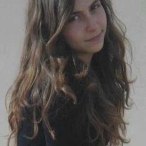Inès - Prof de maths - Paris