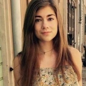Caroline - Prof d'économie - Neuilly-sur-Seine