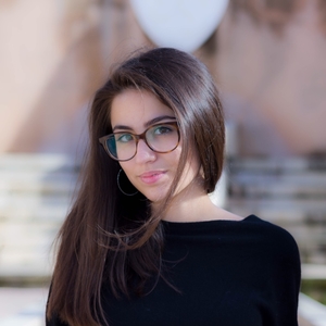 Emma - Prof d'aide aux devoirs - Salon-de-Provence
