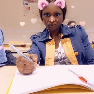 Astou - Prof de maths - Reims