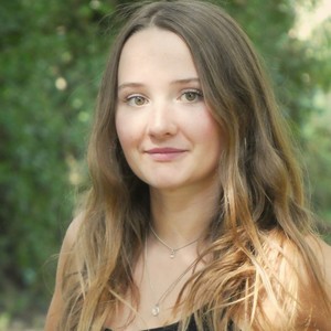 Emma - Prof d'aide aux devoirs - Genas