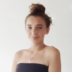 Eva - Prof de maths - Sin-le-Noble