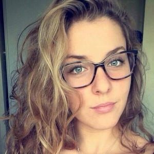 Clara - Prof de physique - Maisons-Alfort