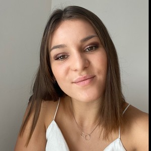 Claire - Prof de français - Perpignan