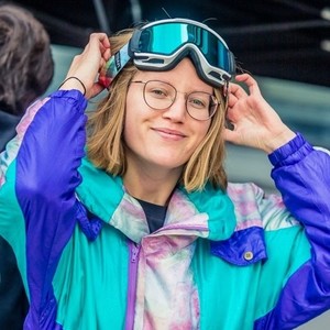 Lola - Prof de maths - Etterbeek